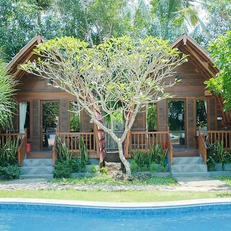 Adi Bungalow Nusa Penida Redpartner Ped Экстерьер фото