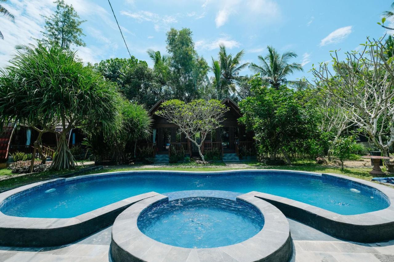 Adi Bungalow Nusa Penida Redpartner Ped Экстерьер фото