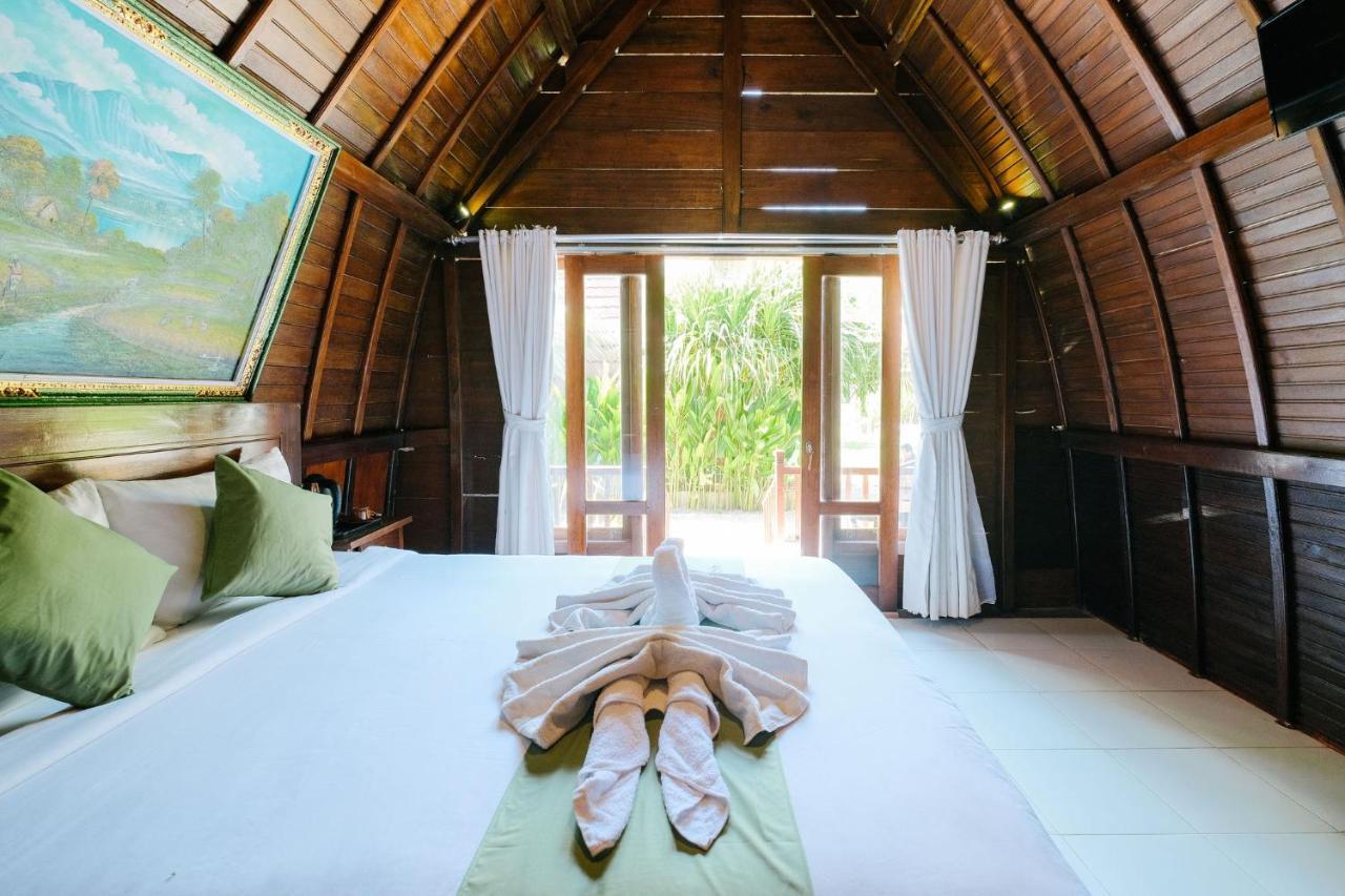 Adi Bungalow Nusa Penida Redpartner Ped Экстерьер фото