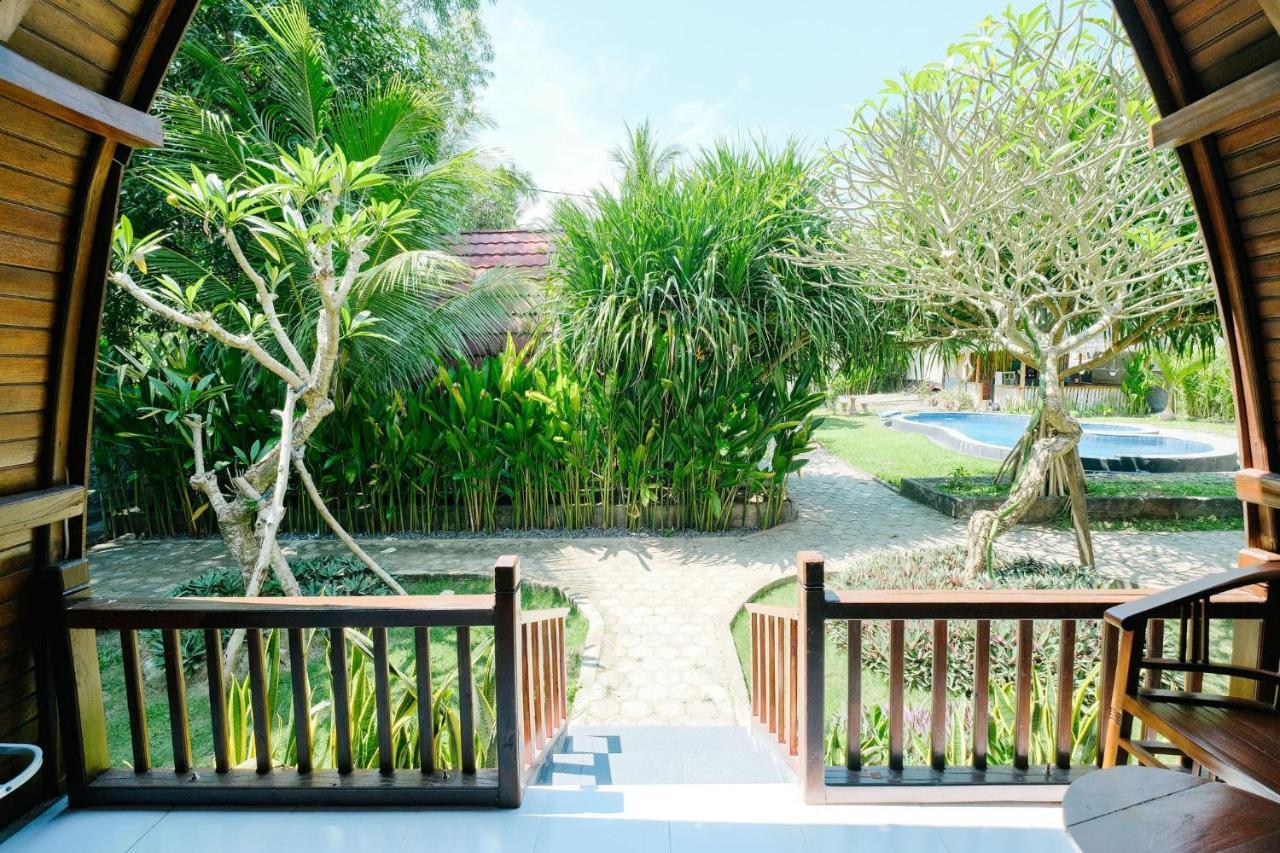 Adi Bungalow Nusa Penida Redpartner Ped Экстерьер фото